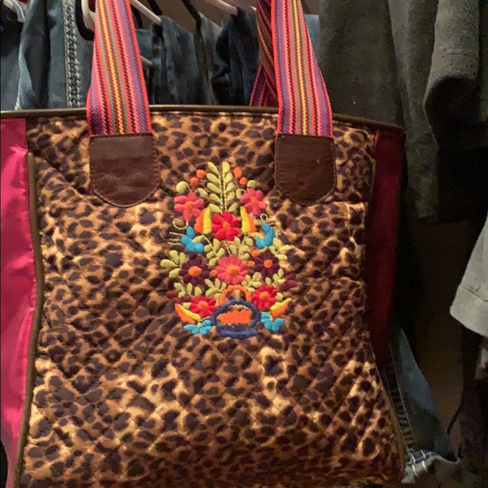 Consuela tote